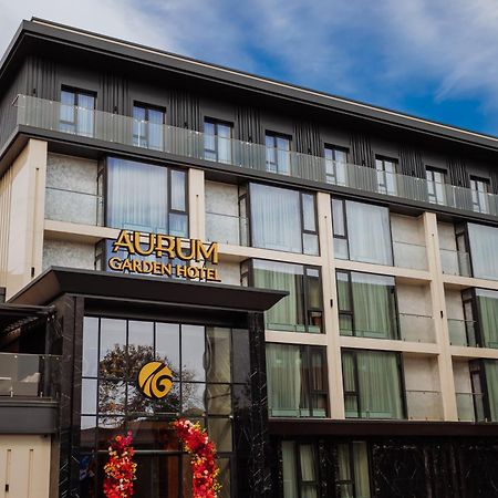 Aurum Garden Hotel Shymkent Bagian luar foto